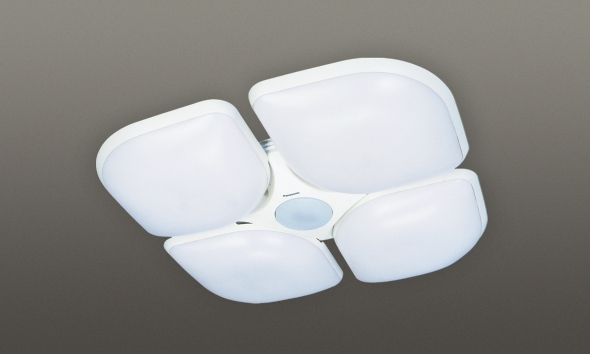 Đèn ốp trần điều khiển từ xa Panasonic HMZC2401E